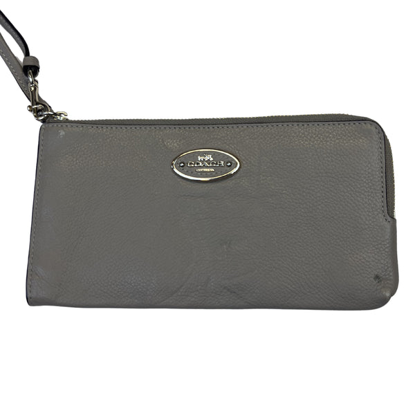 Coach Leather Wristlet Wallet (Grey)