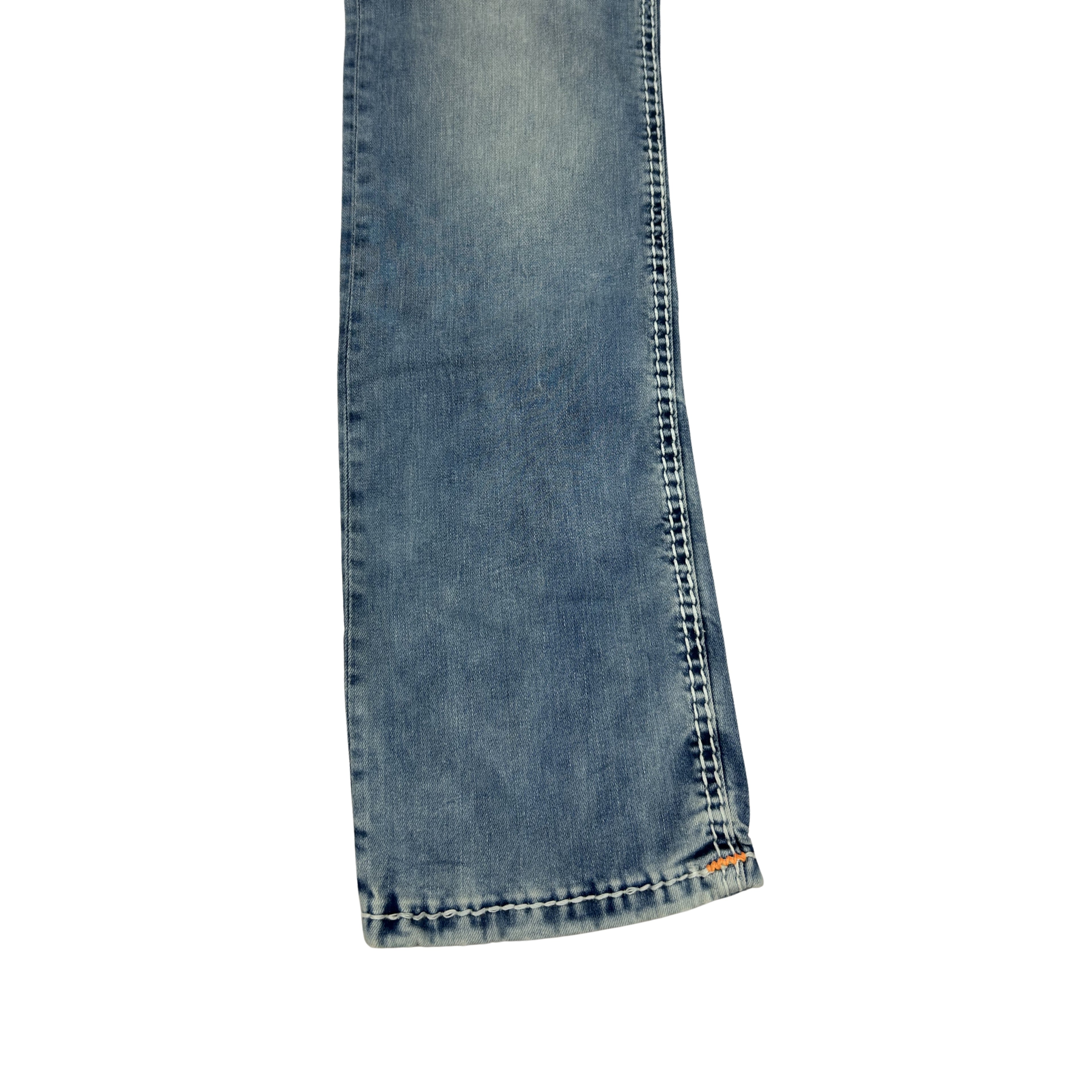 Soccx Denim Straight Leg Jeans – Medium Wash s Oranžovým Prošíváním