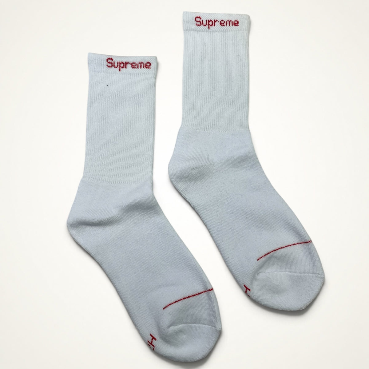 Supreme x Hanes Crew Socks (White)