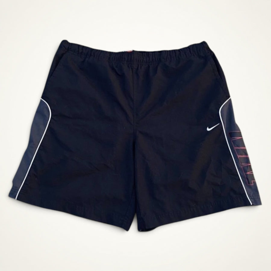 Nike Swoosh Shorts (Black)