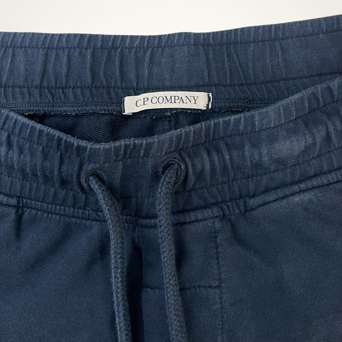 C.P. Company Lens Sweat Shorts (Navy)