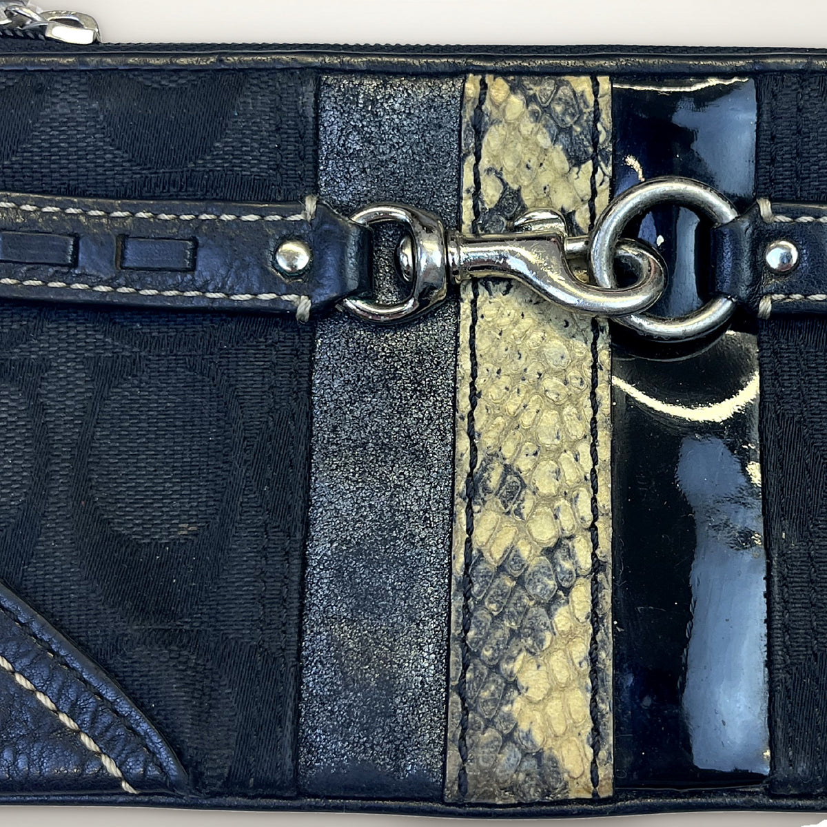 Coach Signature Wristlet Pouch (Black)